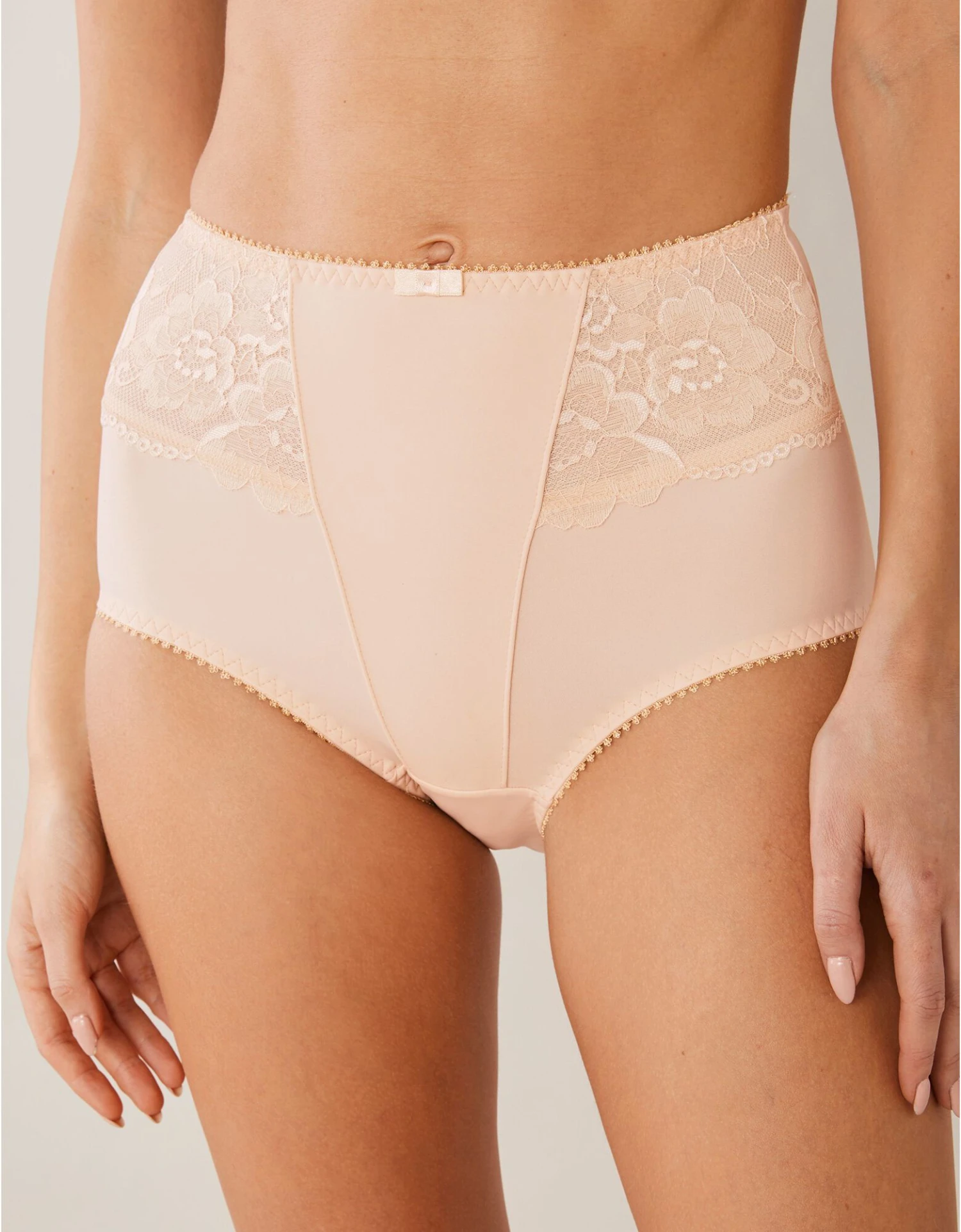 Gaine Amincissante Dentelle Et Microfibre 2 Gaine Amincissante Dentelle Et Microfibre – Image 2