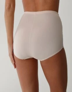 Gaine Affinante Plastron Dentelle - Maintien 9 Gaine Affinante Plastron Dentelle - Maintien -Élégance Nuit Soldes Boutique 701606 C02 zoomx vue5