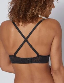 Triumph Soutien-gorge Ampliforme Dentelle "fit Smart"- Avec Armatures -Élégance Nuit Soldes Boutique 701653 C01 zoomx vue5