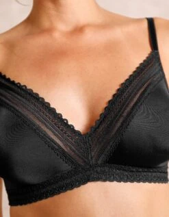 Soutien-gorge Invisible Forme Triangle Bonnets Moulés Albury - Sans Armatures 12 Soutien-gorge Invisible Forme Triangle Bonnets Moulés Albury - Sans Armatures -Élégance Nuit Soldes Boutique 701693 C00 zoomx vue6