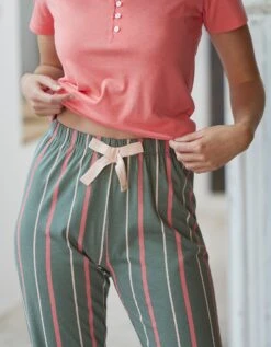 Pantalon Pyjama Imprimé Rayures 8 Pantalon Pyjama Imprimé Rayures -Élégance Nuit Soldes Boutique 703214 C01 zoomx vue4