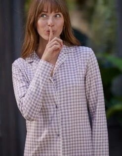 Chemise De Nuit Boutonnée Imprimé Petits Carreaux 9 Chemise De Nuit Boutonnée Imprimé Petits Carreaux -Élégance Nuit Soldes Boutique 703239 C02 zoomx vue4