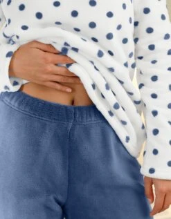 Pyjama Polaire Imprimé Pois Toucher Peluche Manches Longues 10 Pyjama Polaire Imprimé Pois Toucher Peluche Manches Longues -Élégance Nuit Soldes Boutique 703435 C04 zoomx vue5