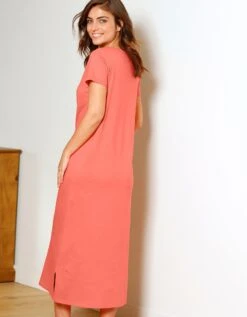 Chemise De Nuit Longue Manches Courtes Motif "panda Roux" -Élégance Nuit Soldes Boutique 703574 C01 zoomx vue5