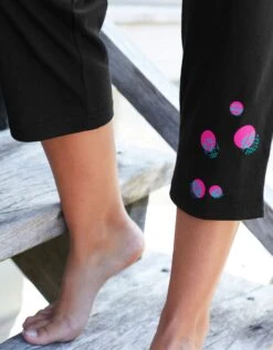 Pantacourt Pyjama Enjoy Uni Imprimé Placé 10 Pantacourt Pyjama Enjoy Uni Imprimé Placé -Élégance Nuit Soldes Boutique 703598 C01 zoomx vue5