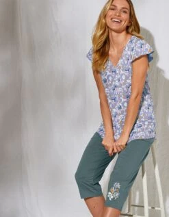 Pantacourt Pyjama Imprimé Placé "pétales De Fleurs" -Élégance Nuit Soldes Boutique 703612 01 2
