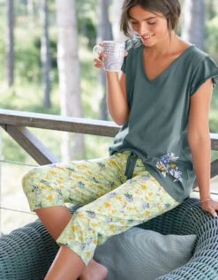 Pantacourt Pyjama Imprimé "pétales De Fleurs" -Élégance Nuit Soldes Boutique 703620 C02 zoomx vue3
