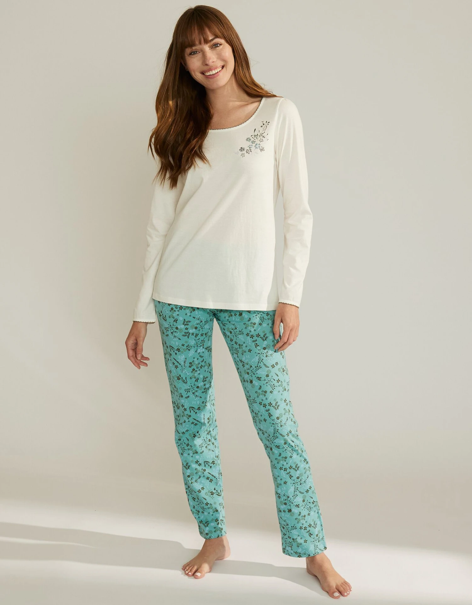 Tee-shirt De Pyjama Manches Longues Imprimé Placé Fleurs 1 Tee-shirt De Pyjama Manches Longues Imprimé Placé Fleurs