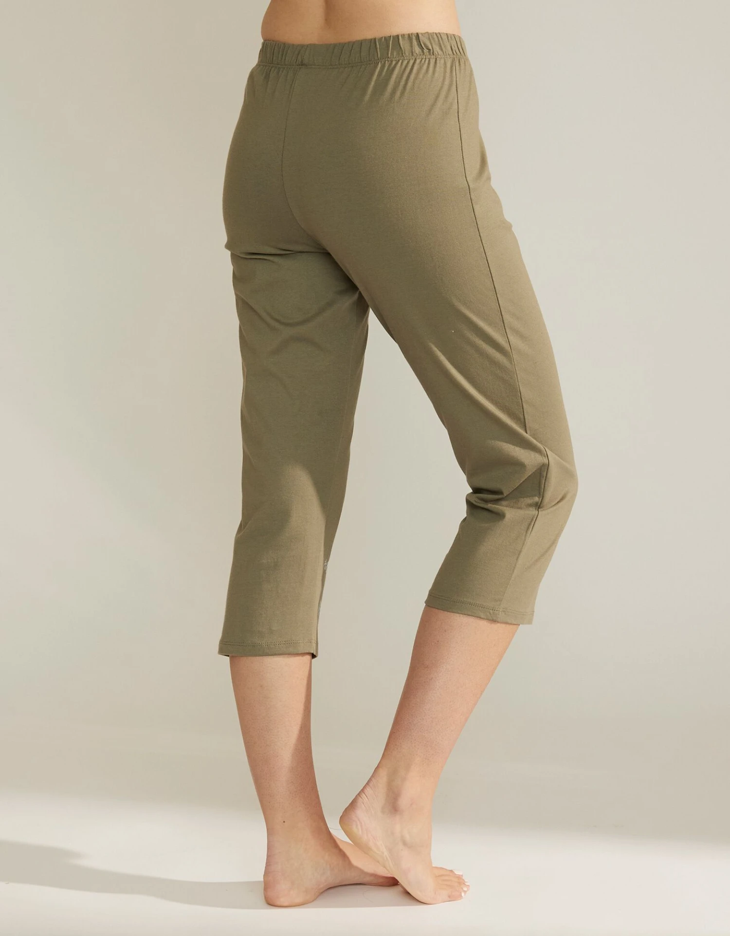 Pantacourt De Pyjama Imprimé Placé Fleurs 7 Pantacourt De Pyjama Imprimé Placé Fleurs – Image 7