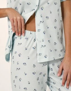 Pyjama Pantalon Court Imprimé « Tulipes » - Col Tailleur 13 Pyjama Pantalon Court Imprimé « Tulipes » - Col Tailleur -Élégance Nuit Soldes Boutique 703728 C01 zoomx vue7