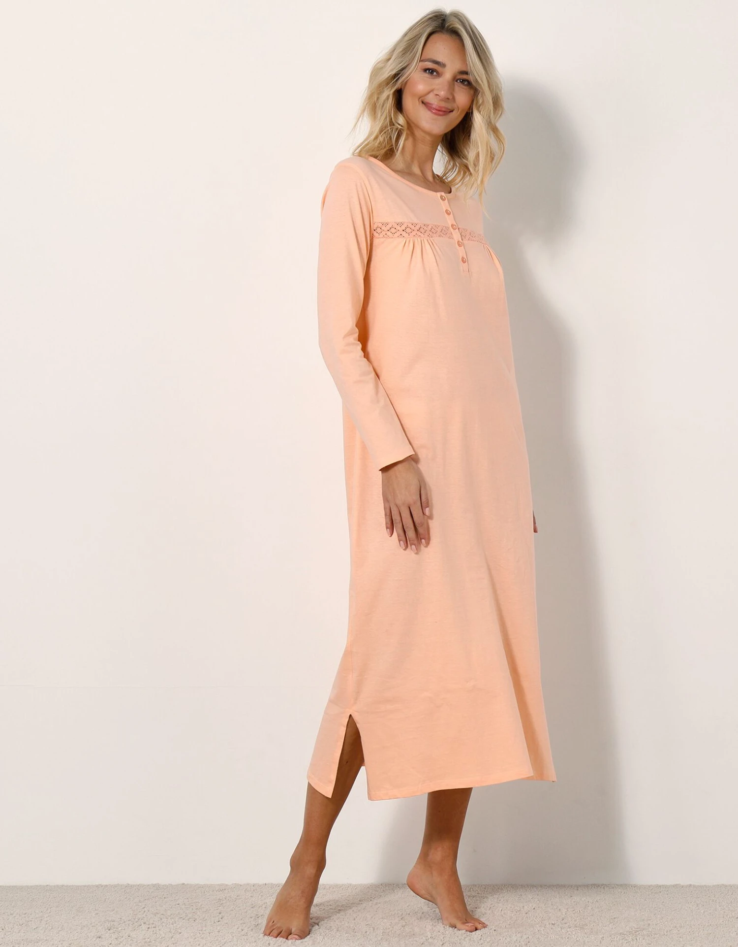 Chemise De Nuit Longue Manches Longues Unie 1 Chemise De Nuit Longue Manches Longues Unie