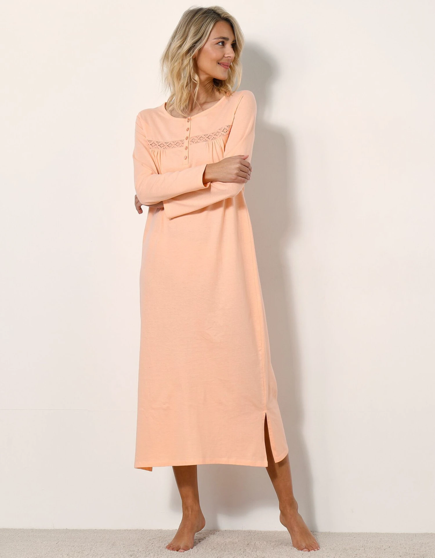 Chemise De Nuit Longue Manches Longues Unie 4 Chemise De Nuit Longue Manches Longues Unie – Image 4
