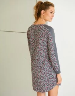 Chemise De Nuit Imprimée Léopard -Élégance Nuit Soldes Boutique 703906 C01 zoomx vue7