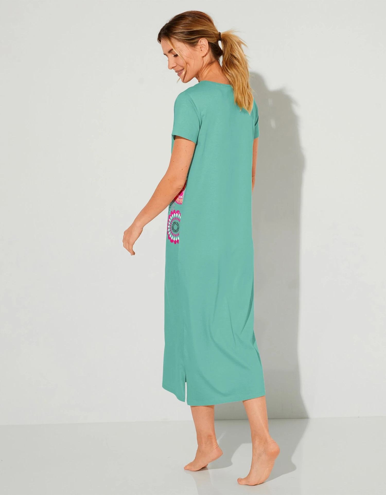 Chemise De Nuit Longue Imprimé Rosaces 2 Chemise De Nuit Longue Imprimé Rosaces – Image 2