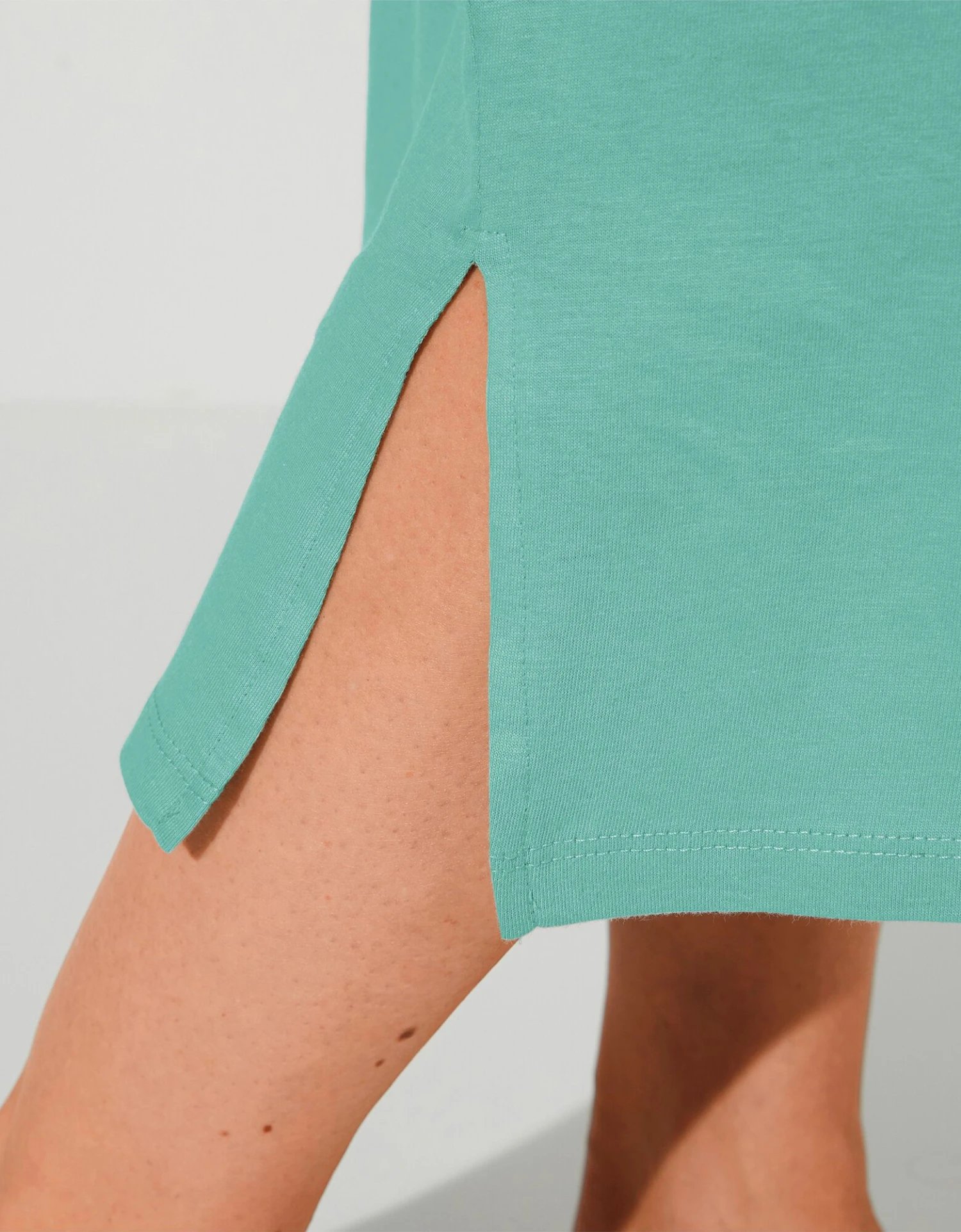 Chemise De Nuit Longue Imprimé Rosaces 6 Chemise De Nuit Longue Imprimé Rosaces – Image 6