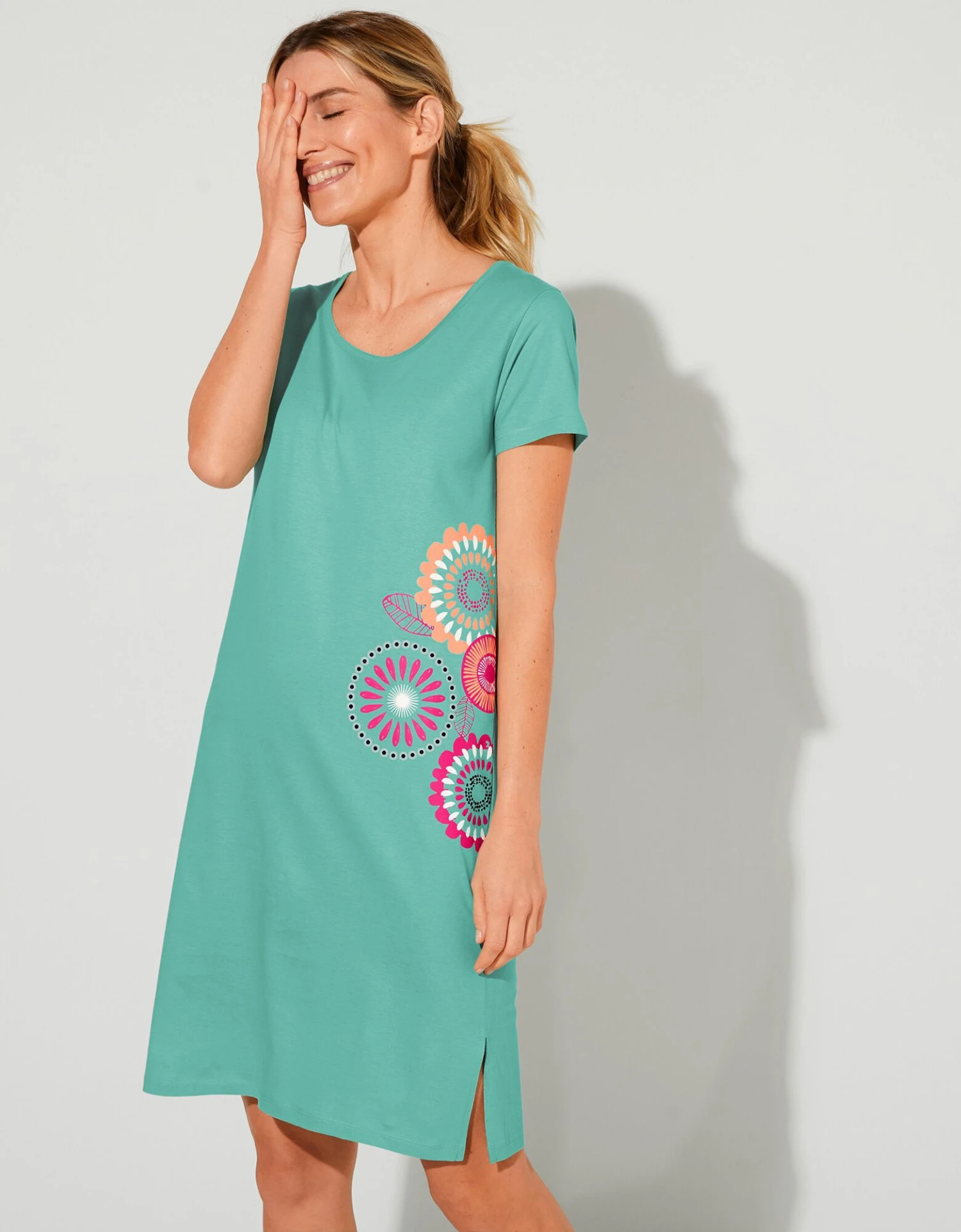 Chemise De Nuit Courte Imprimé Rosaces 1 Chemise De Nuit Courte Imprimé Rosaces