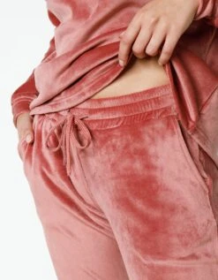 Pyjama Velours Stretch Manches Longues Col Boutonné -Élégance Nuit Soldes Boutique 703933 C02 zoomx vue7