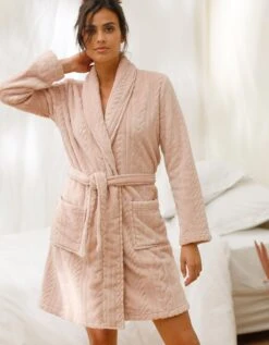 Peignoir Court Texturé En Polaire Peluche -Élégance Nuit Soldes Boutique 704504 C01 zoomx vue5