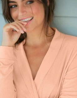 Peignoir Court Maille Viscose Côtelée 10 Peignoir Court Maille Viscose Côtelée -Élégance Nuit Soldes Boutique 704510 C01 zoomx vue5