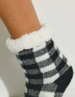 Chaussons-chaussettes Fourrés Antidérapants - Carreaux 5 Chaussons-chaussettes Fourrés Antidérapants - Carreaux -Élégance Nuit Soldes Boutique 705356 C01 zoomx vue3