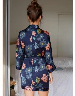 Kimono Court Satin Imprimé Floral -Élégance Nuit Soldes Boutique 706163 C01 zoomx vue3