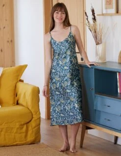 Nuisette Longue Satin Imprimé 7 Nuisette Longue Satin Imprimé -Élégance Nuit Soldes Boutique 706174 C01 zoomx vue3