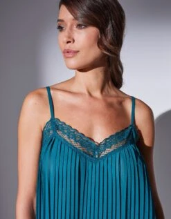 Nuisette Col V Dentelle Et Voile Plissé -Élégance Nuit Soldes Boutique 706179 C00 zoomx vue3