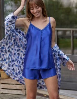 Pyjama Short Uni Satin Et Dentelle, Fines Bretelles