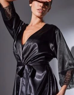 Peignoir Court Satin Et Dentelle -Élégance Nuit Soldes Boutique 706196 C01 zoomx vue3